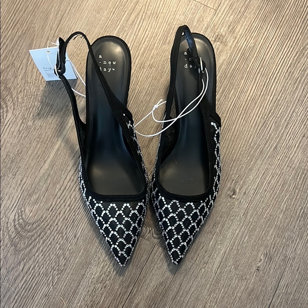 A New Day Black and White Geometric Slingback Heels